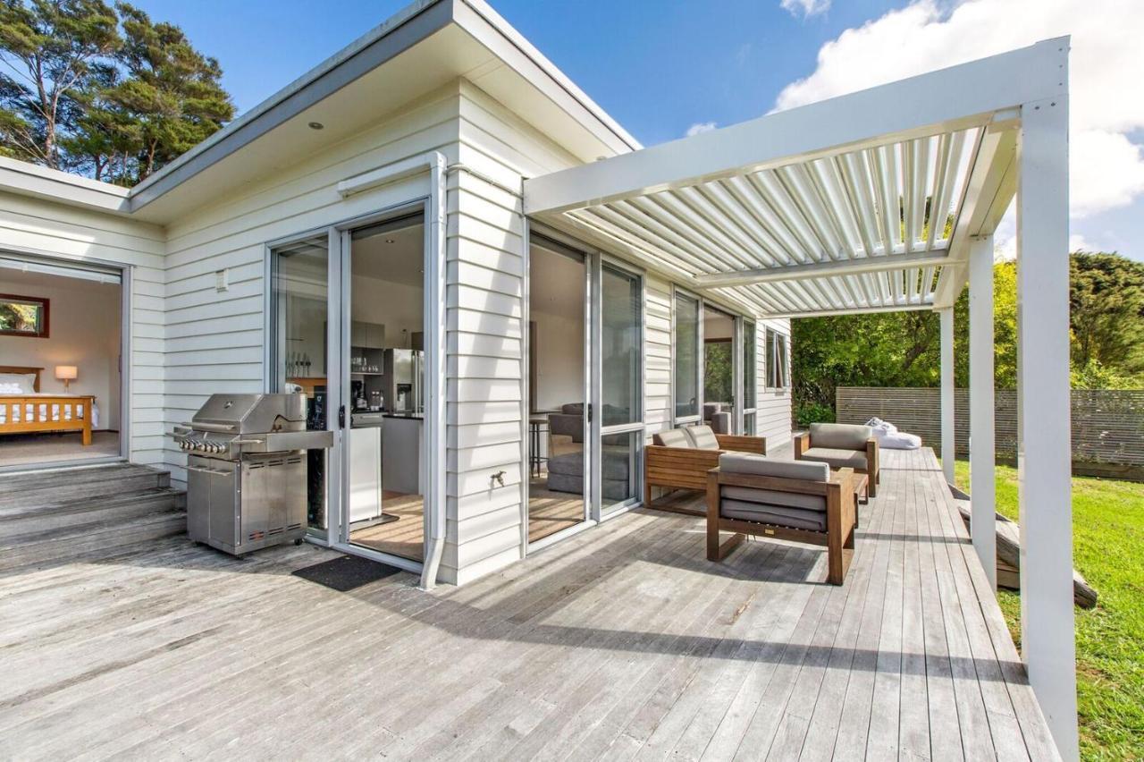 Karaka Sanctuary With Spa Pool By Waiheke Unlimited Oneroa 객실 사진